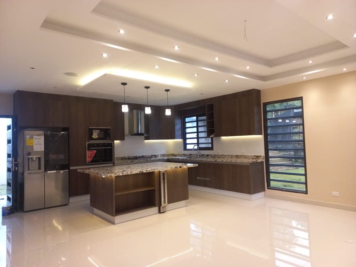 Architecture & Interior Design